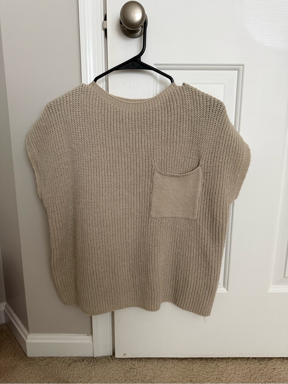 Neutral Pocket Knit Women’s Sweater - Cream